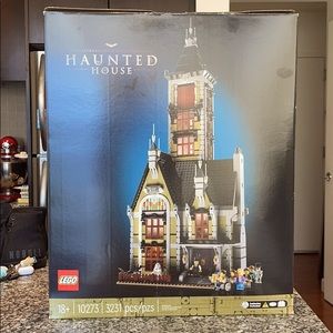 LEGO Haunted House